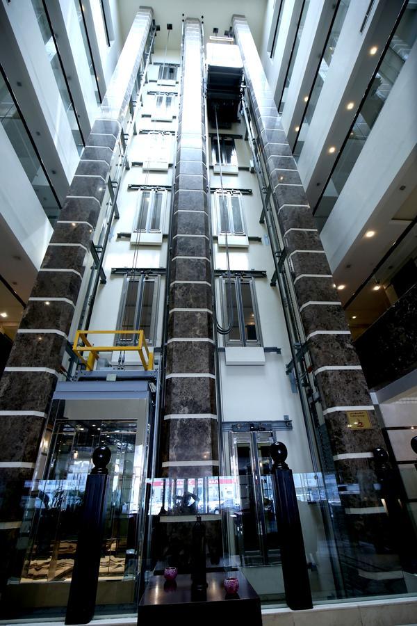 London Crown Hotel Дубай Экстерьер фото